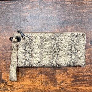 HOBO Vida Snake Print Wristlet in Cream and Black